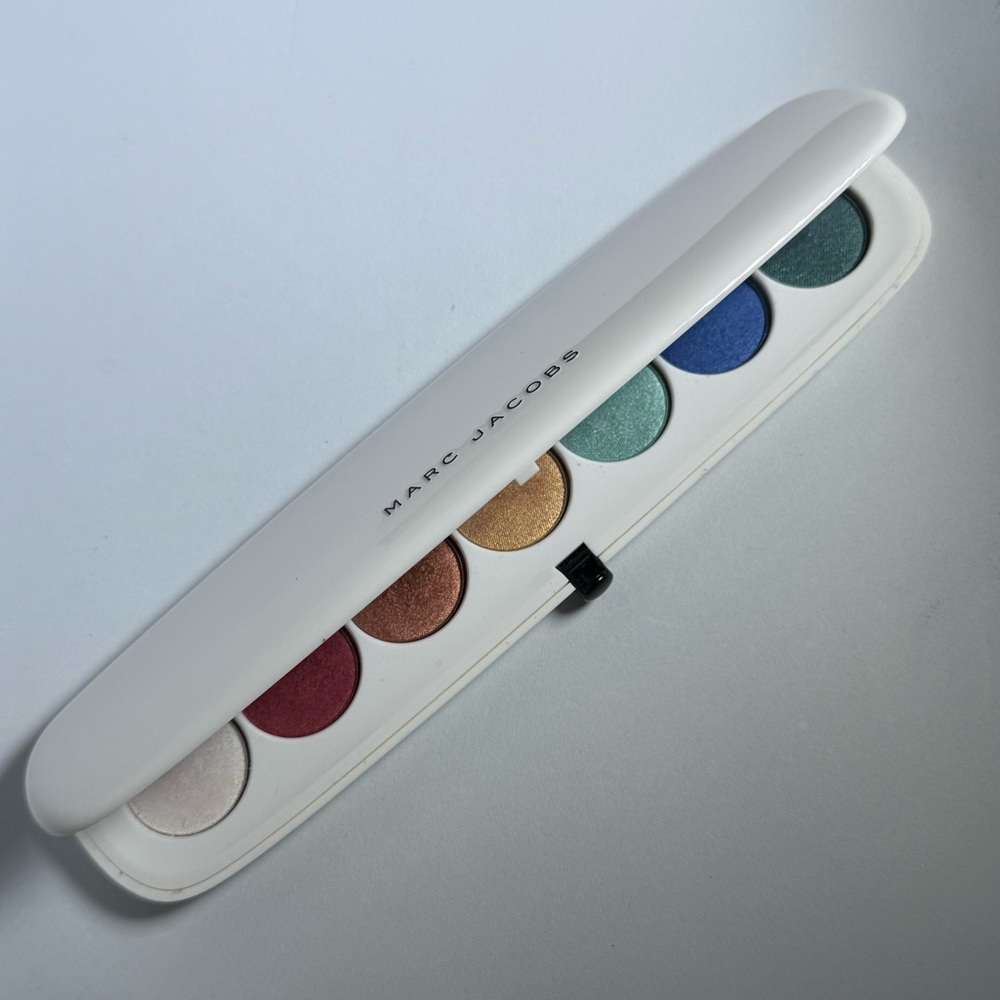Marc Jacobs Beauty The Siren #210 Eye Shadow Pallet
